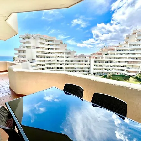 Large Side Sea View Benalbeach *